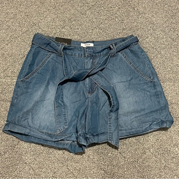 Kensie Pants - Kensie Shorts Womens 6/28 Blue Belted Soft Lightweight Jean Cuffed NWT